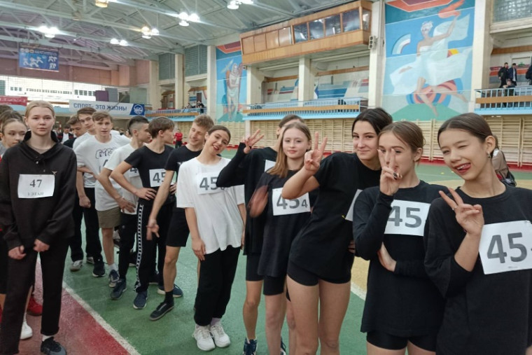 Соревнования по легкой атлетике муниципального этапа Всероссийских спортивных игр школьников.
